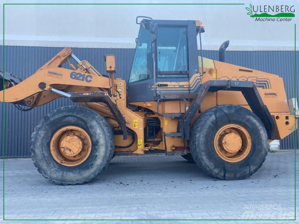 CASE 621 C Wielladers
