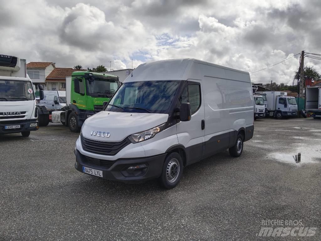 Iveco DAILY 35S16 Gesloten opbouw