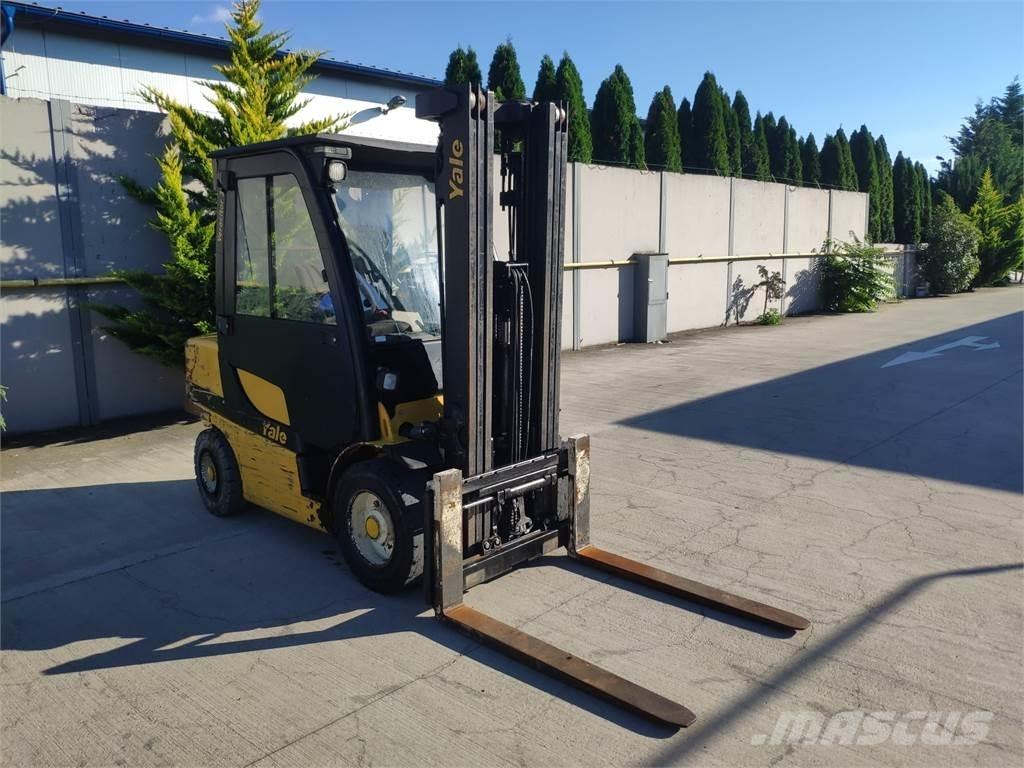 Yale GDP35VX Diesel heftrucks