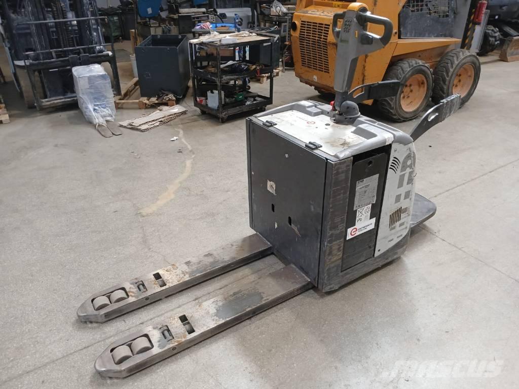 UniCarriers PLP 200 Meerij pallettruck met platform