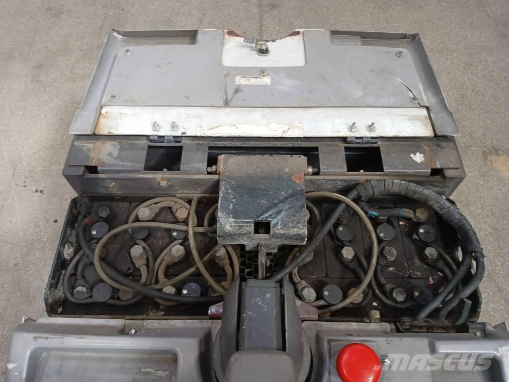UniCarriers PLP 200 Meerij pallettruck met platform