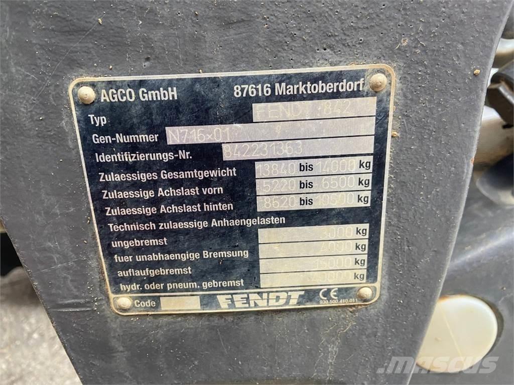 Fendt 828 Vario Tractoren