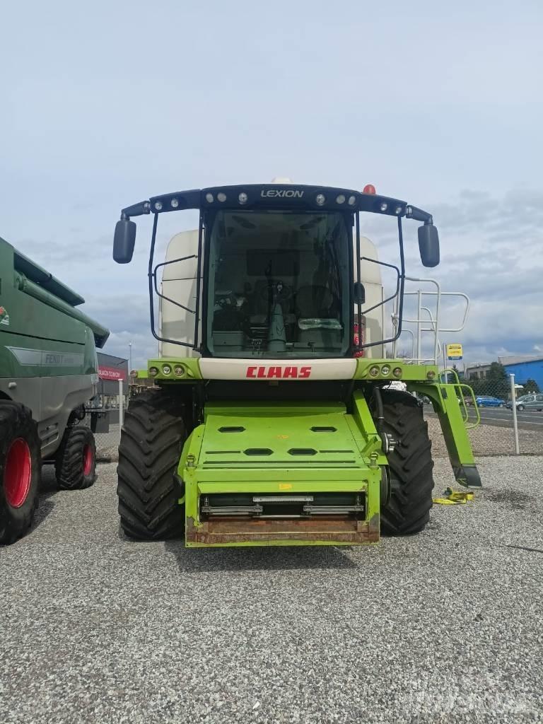 CLAAS Lexion 670 Maaidorsmachines