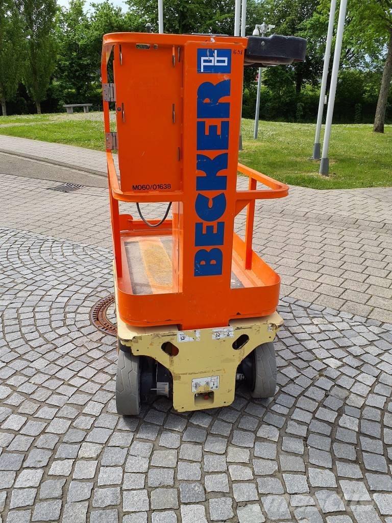 JLG 1230 ES (01638) Personenliften en invalideliften