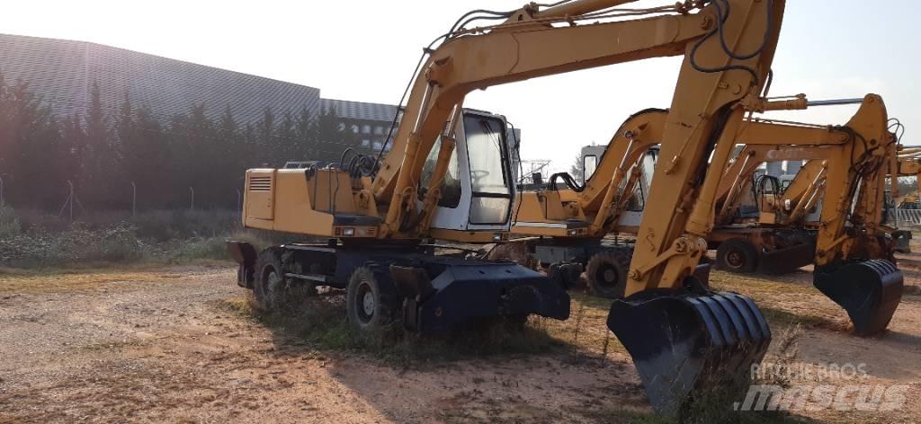Liebherr A 902 Wielgraafmachines