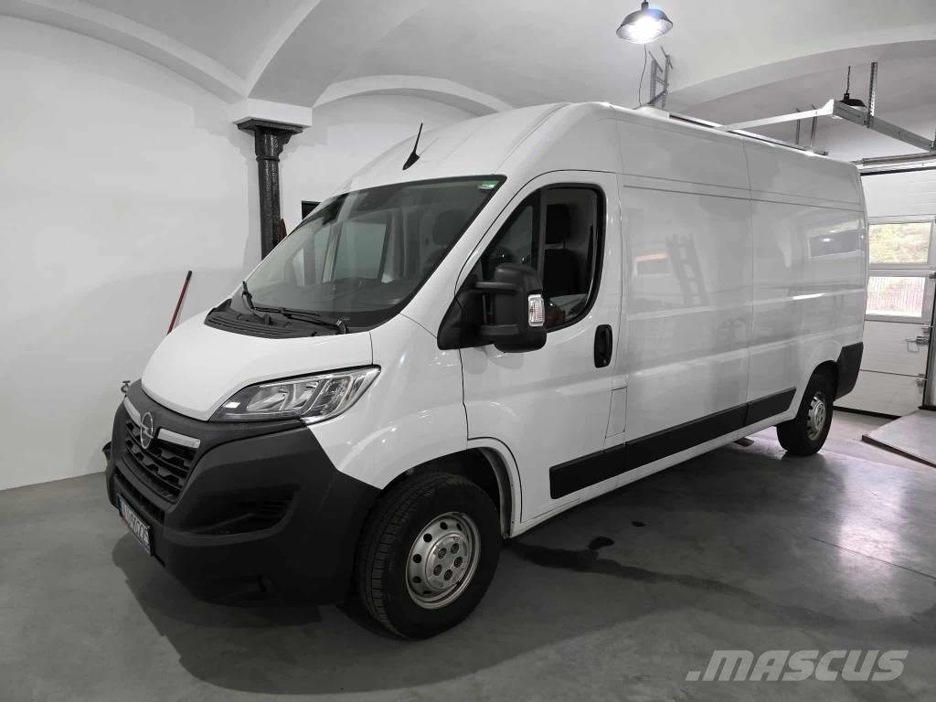 Opel Movano Gesloten bedrijfswagens