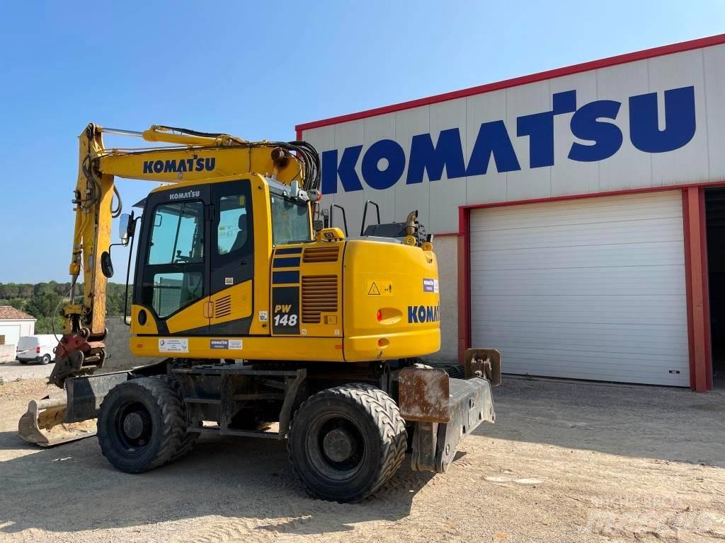 Komatsu PW148-11 Wielgraafmachines