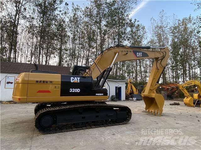 CAT 320D Rupsgraafmachines