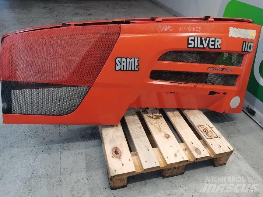 Same Silver ....hood Cabine en interieur
