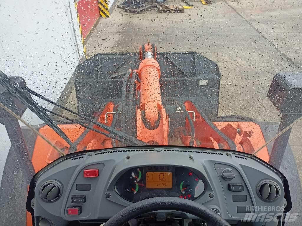 Hitachi ZW150 Wielladers