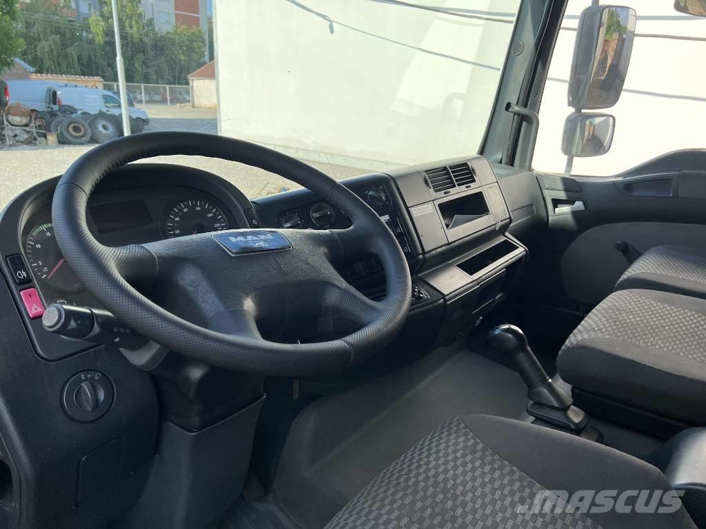 MAN TGL 8.180 Schuifzeilopbouw