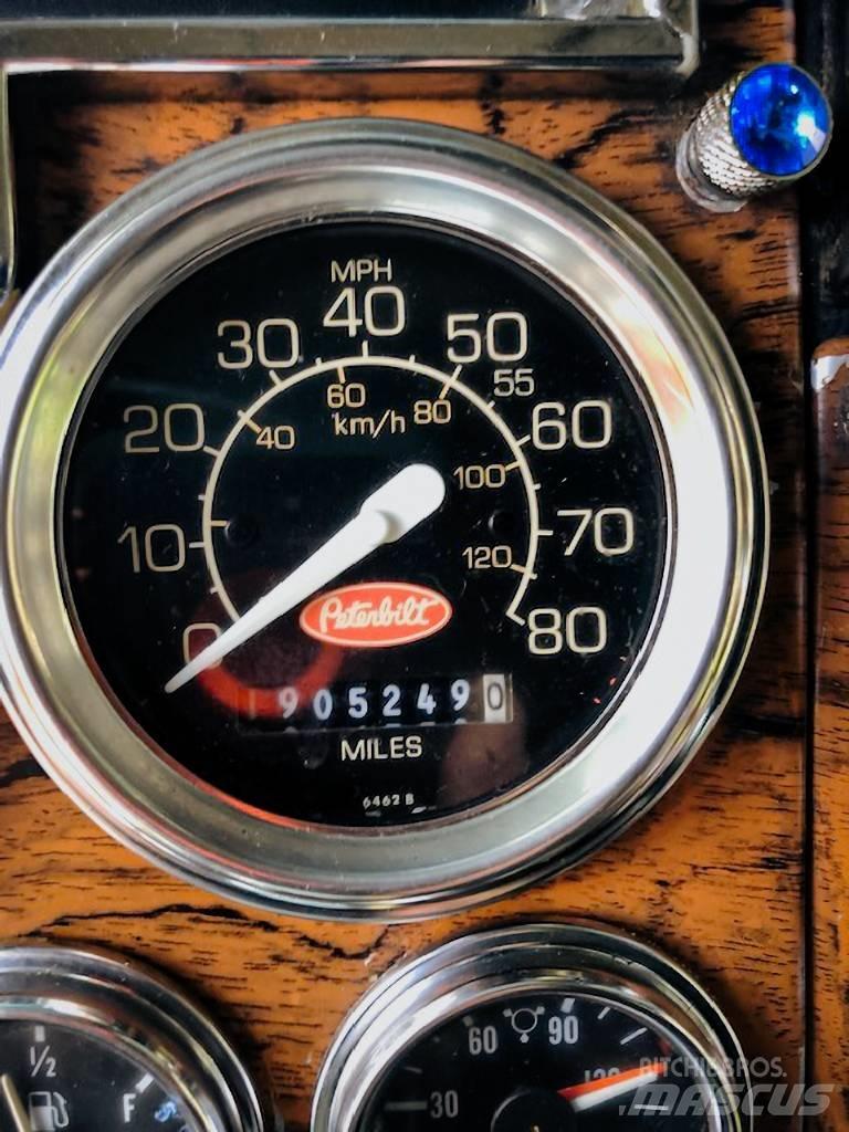 Peterbilt 379 Trekkers