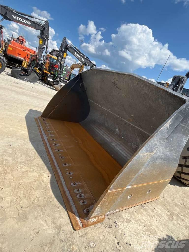 Volvo L220H Wielladers