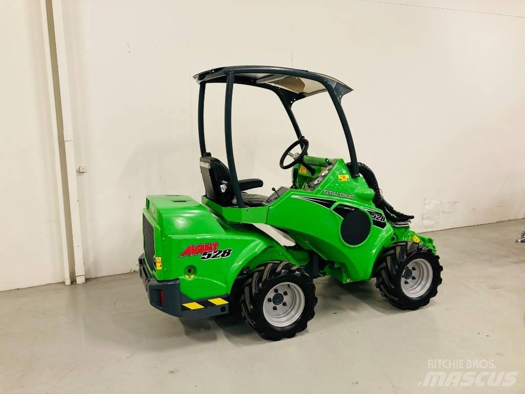 Avant 528 Miniladers