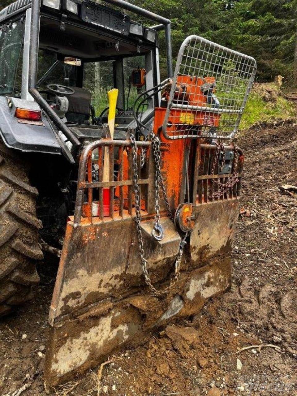 Valtra 6550 Bosbouw tractoren