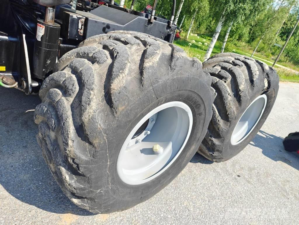 Komatsu 911.4 Harvesters