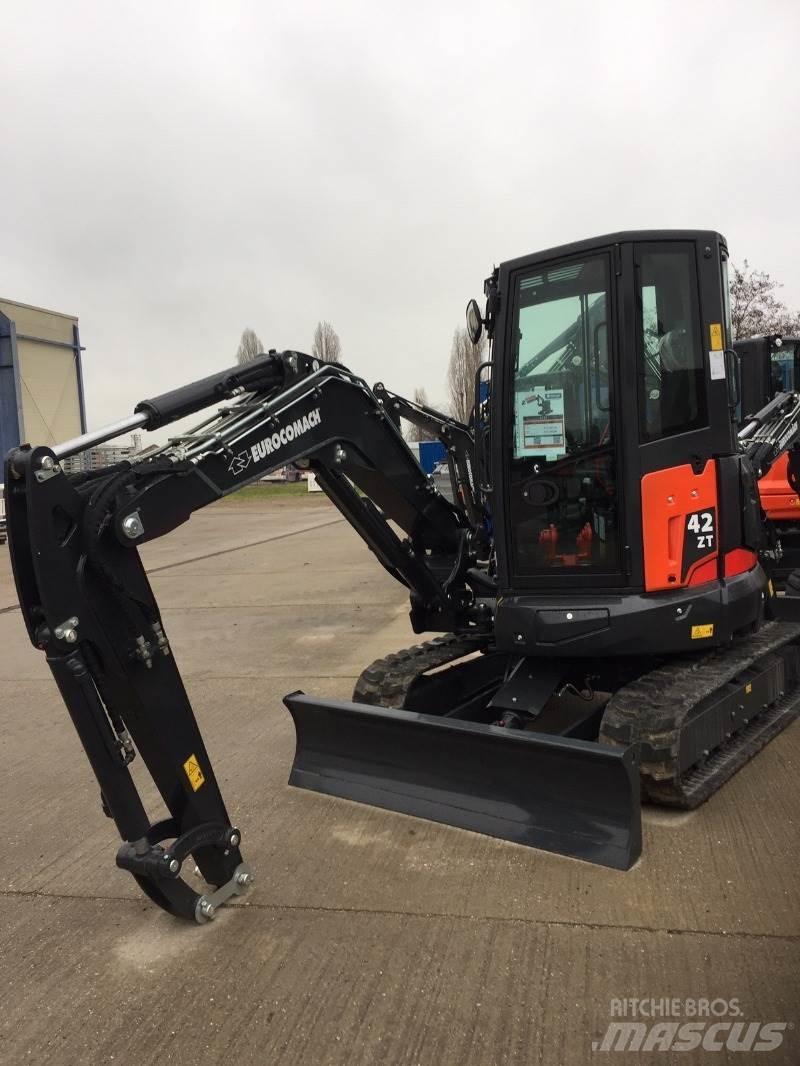 Eurocomach 42ZT Minigraafmachines < 7t