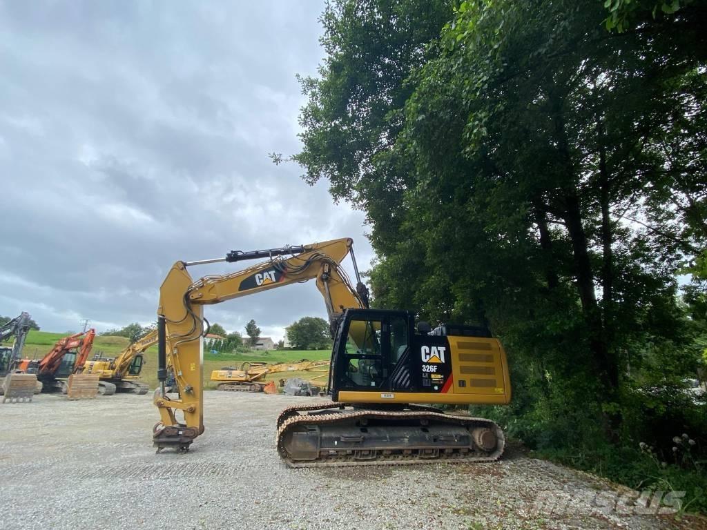 CAT 326 F Rupsgraafmachines