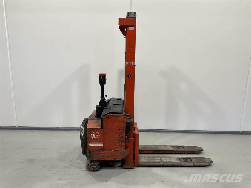 BT LSV 1250 E/10 Zelfrijdende stapelaars