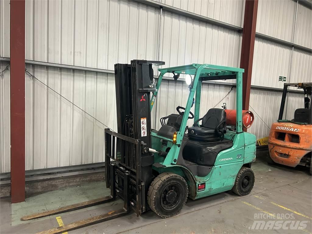Mitsubishi FG25NT LPG heftrucks
