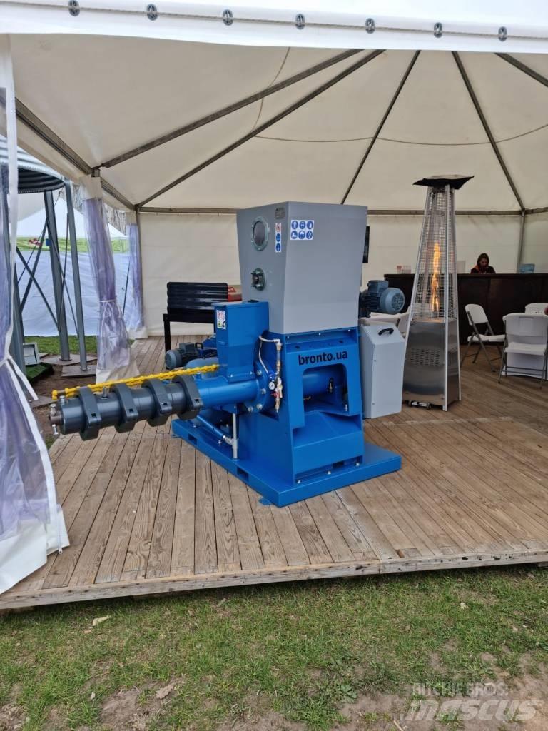 Bronto RP-500 Gewasverwerking en opslagmachines - Overigen