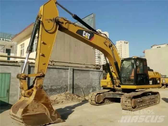 CAT 324 D2L Rupsgraafmachines