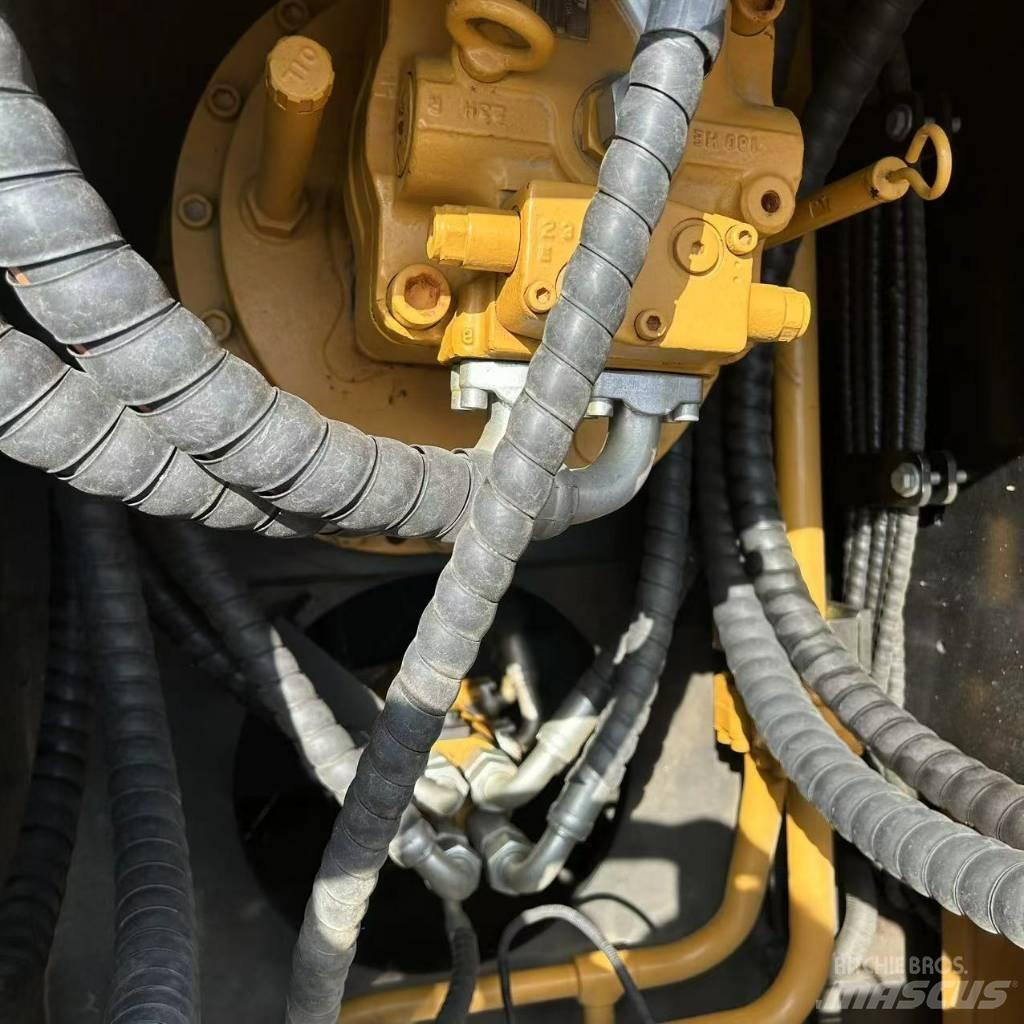 Sany 335 Rupsgraafmachines