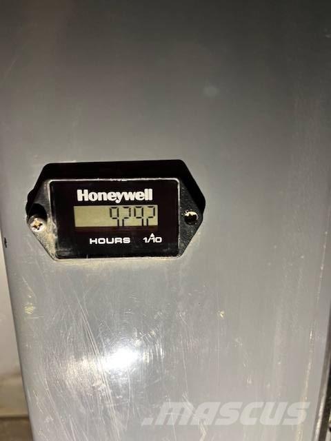 Takeuchi TB 235 Minigraafmachines < 7t