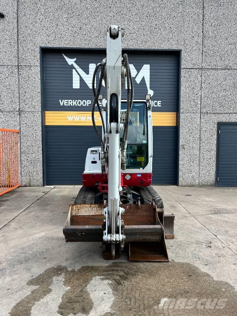 Takeuchi TB 235 Minigraafmachines < 7t