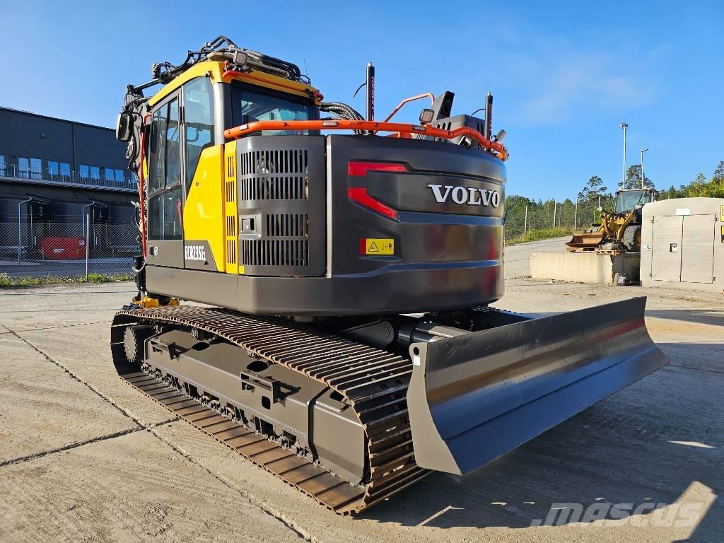 Volvo ECR235EL Rupsgraafmachines