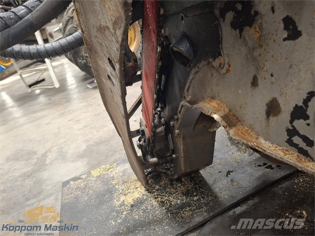 Komatsu C124 Boomvelkoppen