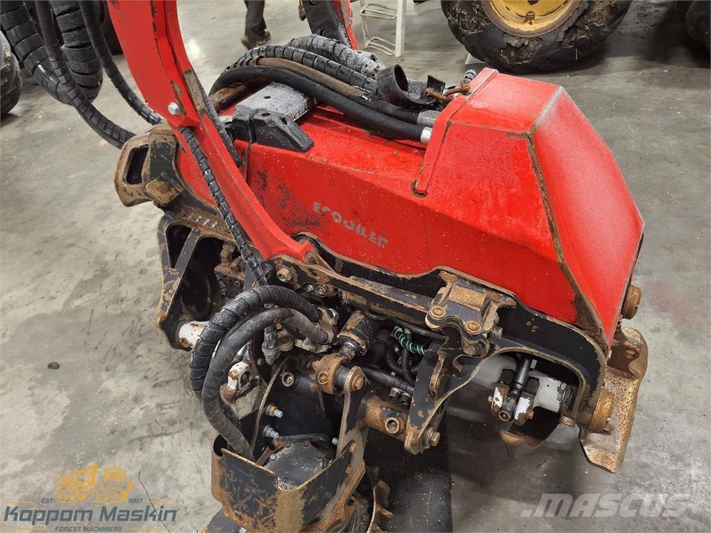 Komatsu C124 Boomvelkoppen