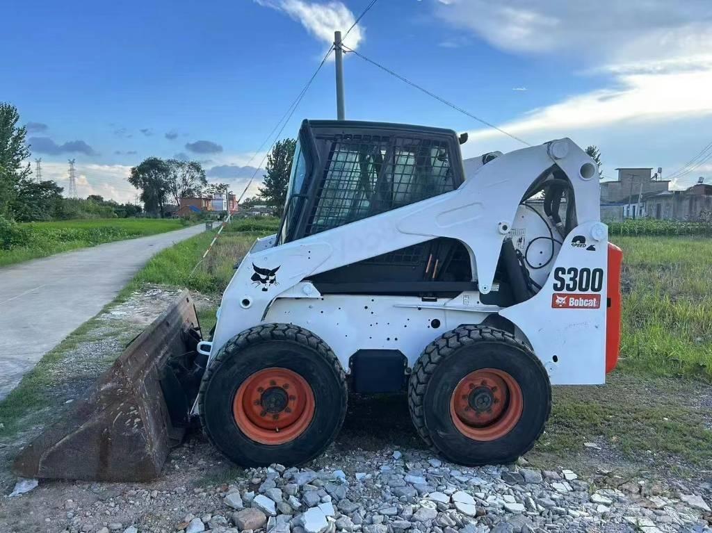 Bobcat S 300 Schrankladers