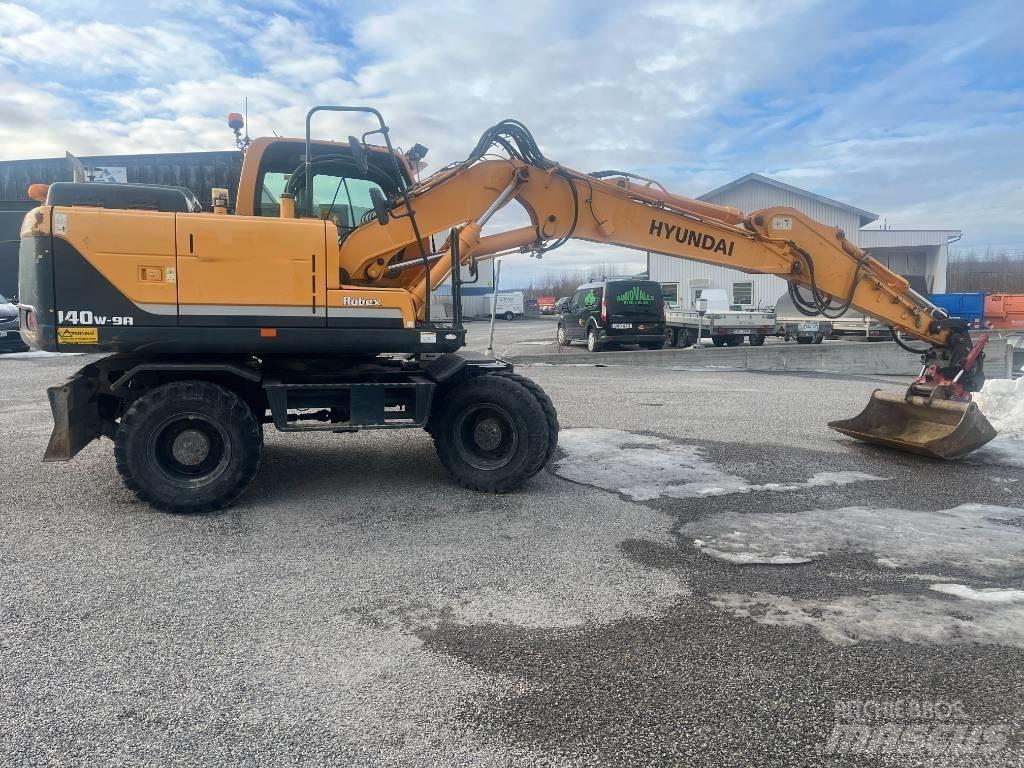 Hyundai 140w 9A Wielgraafmachines