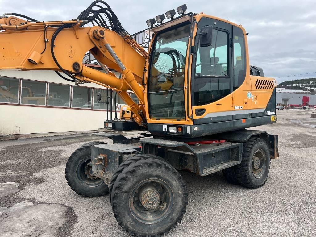 Hyundai 140w 9A Wielgraafmachines