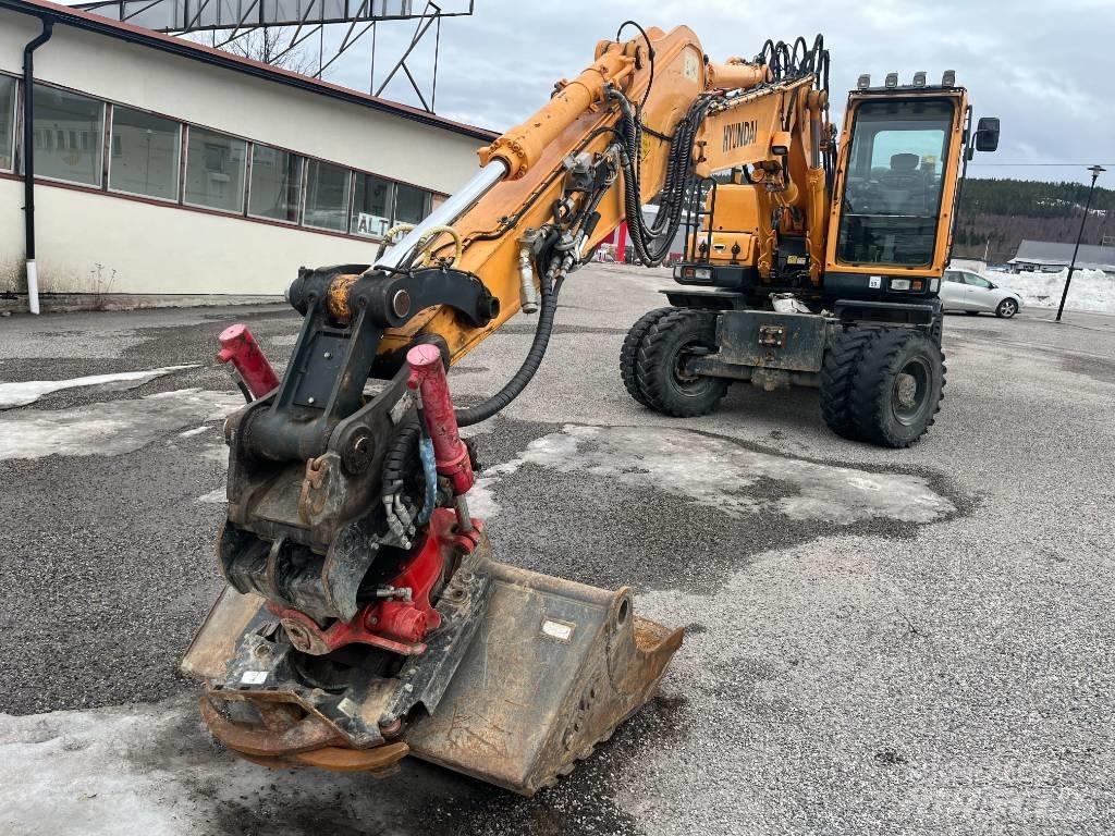 Hyundai 140w 9A Wielgraafmachines