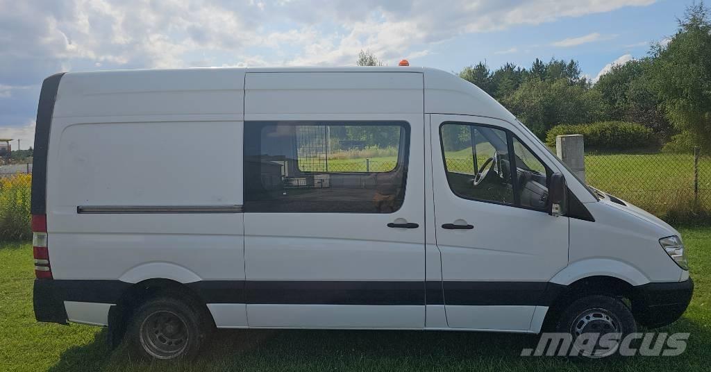 Mercedes-Benz 516 Gesloten bedrijfswagens