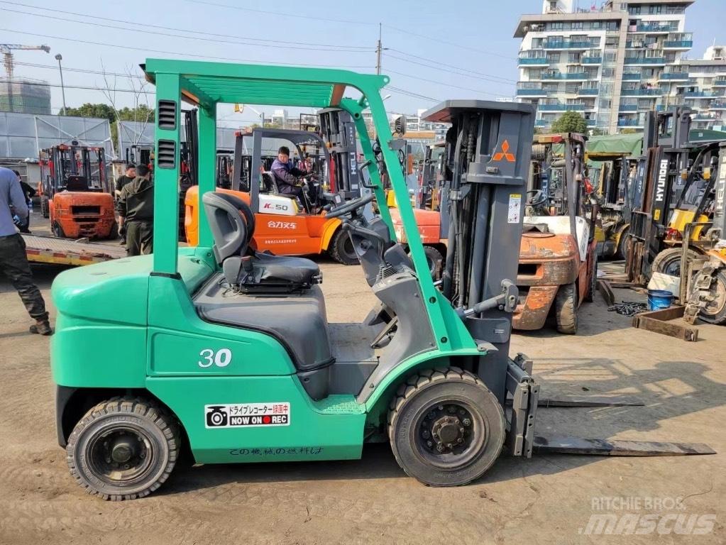 Mitsubishi FD30 Diesel heftrucks