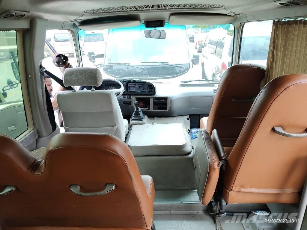 Toyota Coaster Bus Minibussen