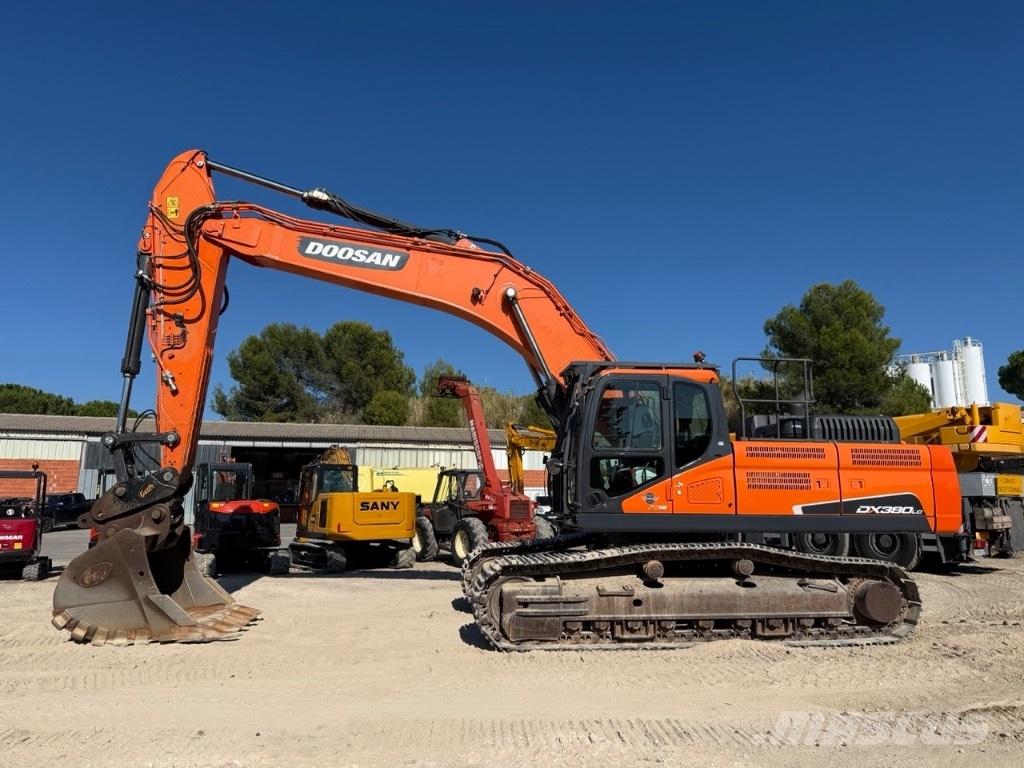 Doosan DX 380 LC Rupsgraafmachines