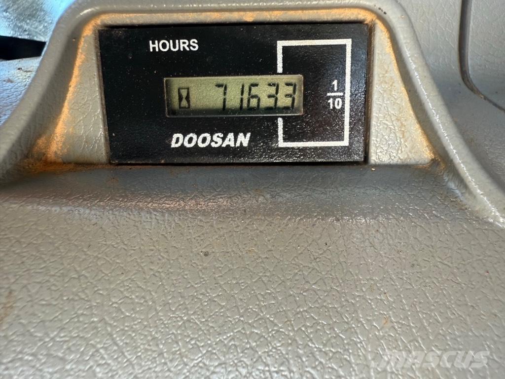 Doosan DX 380 LC Rupsgraafmachines