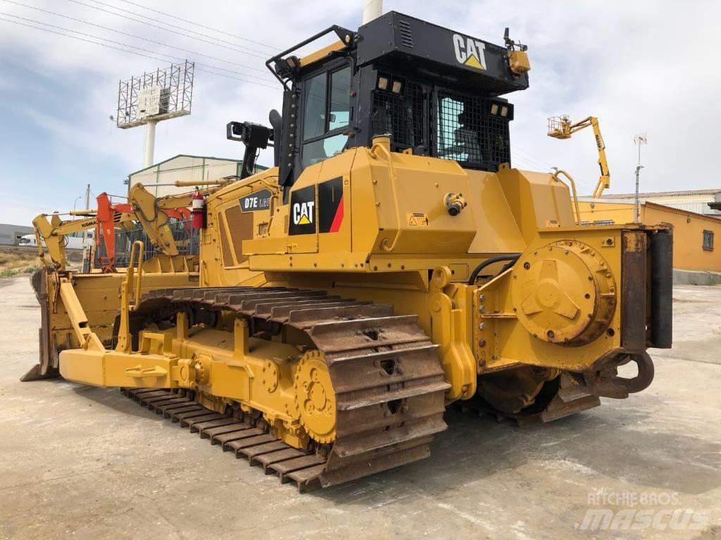 CAT D7E Lieren