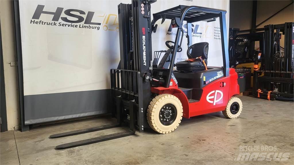  EFL253 Elektrische heftrucks