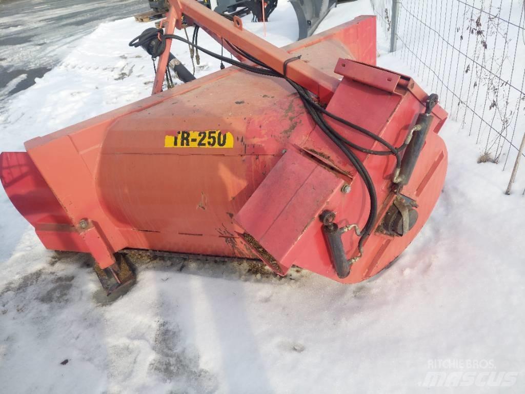  TR-250 lumilinko Sneeuwblazers