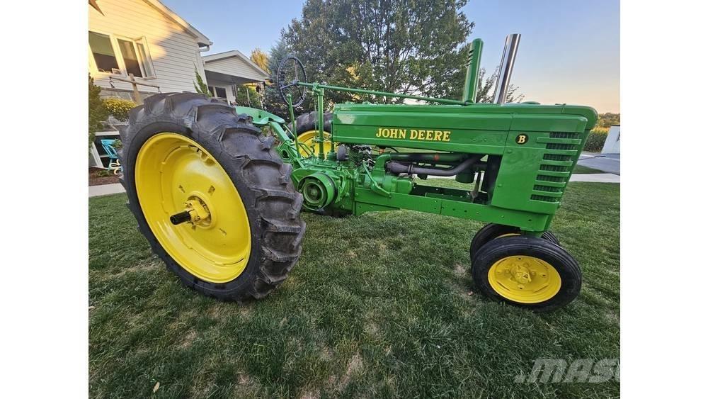 John Deere B Graafmachines voor de bosbouw