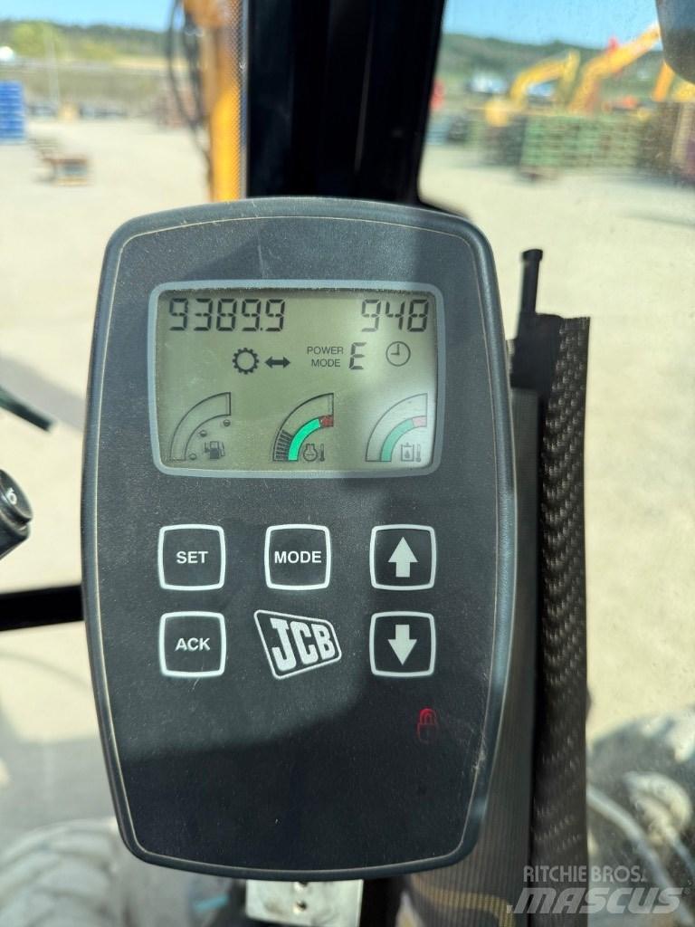 JCB JS 145 W Wielgraafmachines