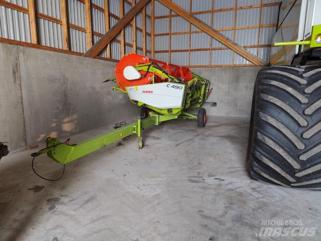 CLAAS Tucano 320 Maaidorsmachines