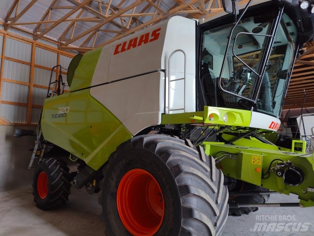 CLAAS Tucano 320 Maaidorsmachines