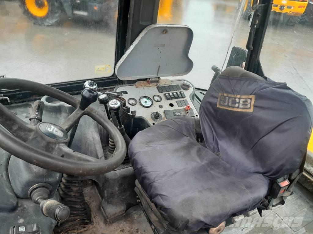 JCB 2 CX Wielladers