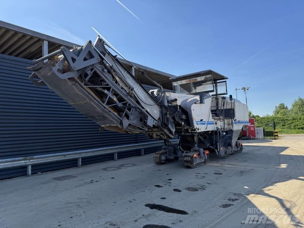 Wirtgen W 210 Asfaltfrezen